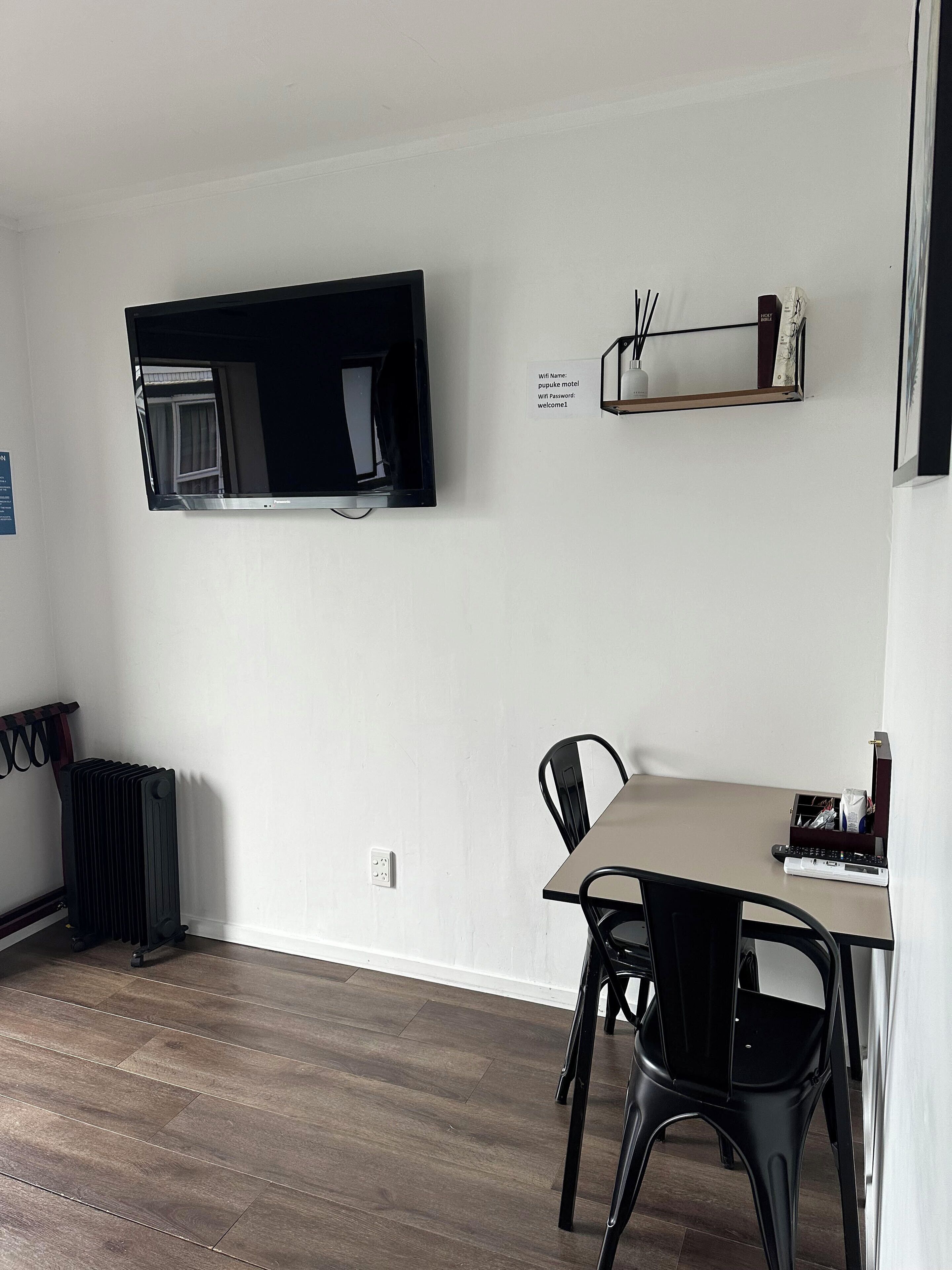 Photo - Pupuke Manor Motel