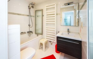 Bathtub