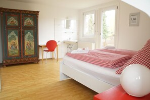 Free WiFi, bed sheets - Black Forest Lodge (Freudenstadt)