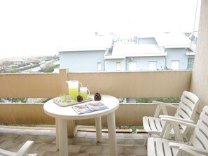 Apartment, 1 Bedroom | Terrace/patio