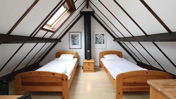 4 Schlafzimmer, kostenloses WLAN, Bettwäsche