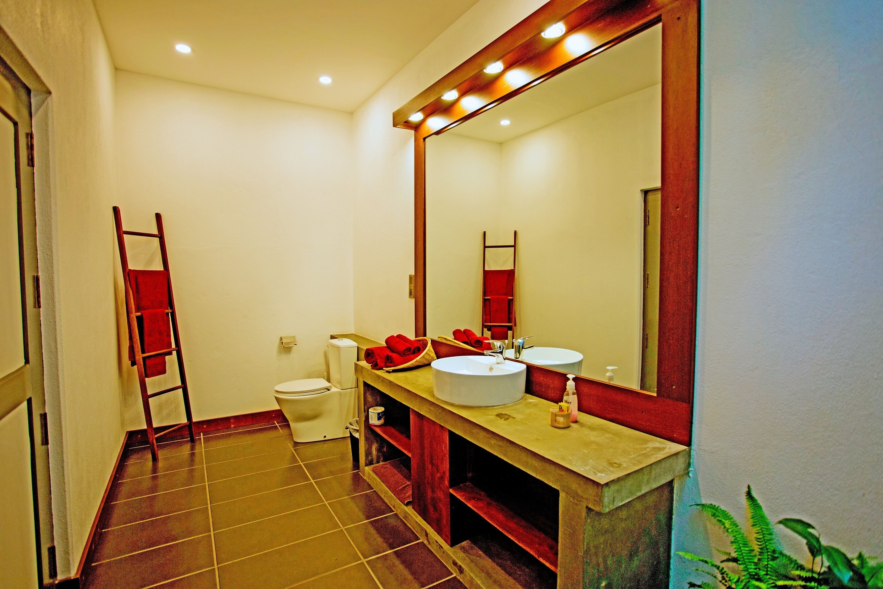 Photo - The Villa Green Inn