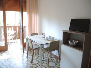 Apartment, Mehrere Betten (CORINZIA 018_3P_B*) | Wohnbereich