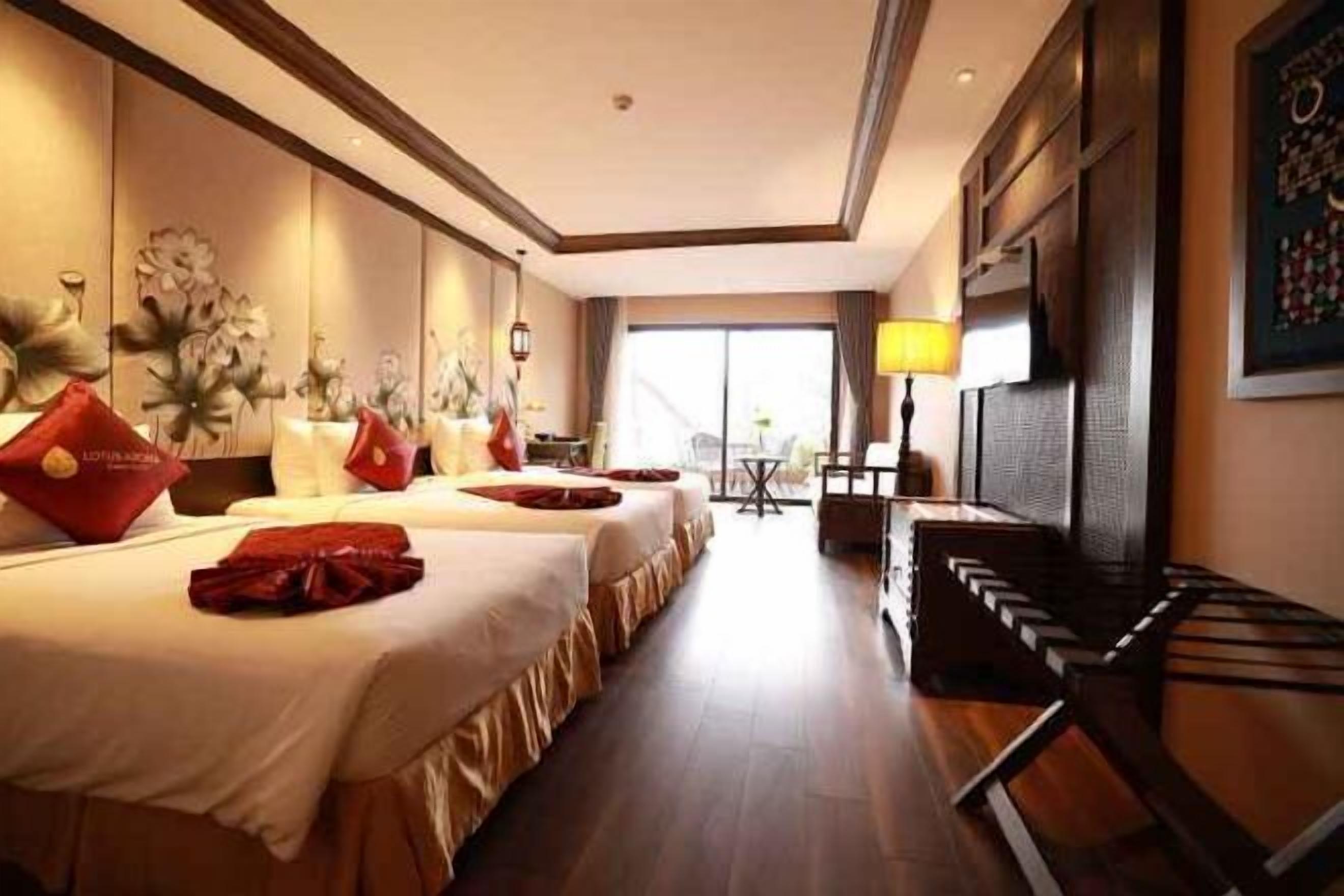 Minibar, coffres-forts dans les chambres, décoration personnalisée