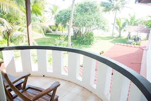 Deluxe Suite, 1 King Bed, Non Smoking, Sea View