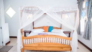 Deluxe Suite, 1 King Bed, Non Smoking, Sea View - Seven Beach Villa (Unawatuna)