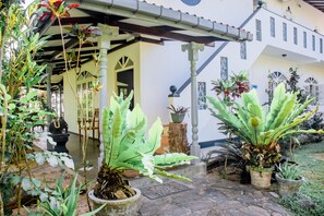 Entrada de la propiedad