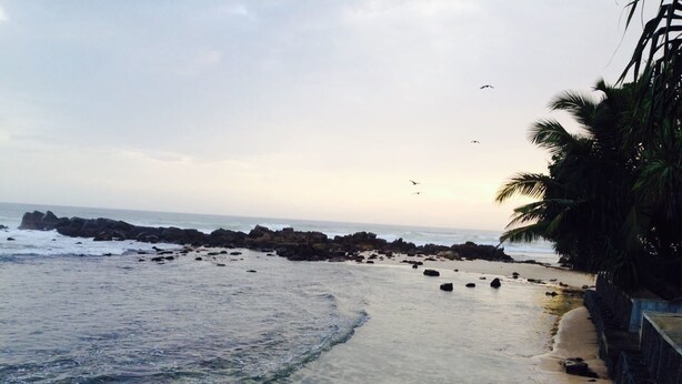 On the beach - Seven Beach Villa (Unawatuna)
