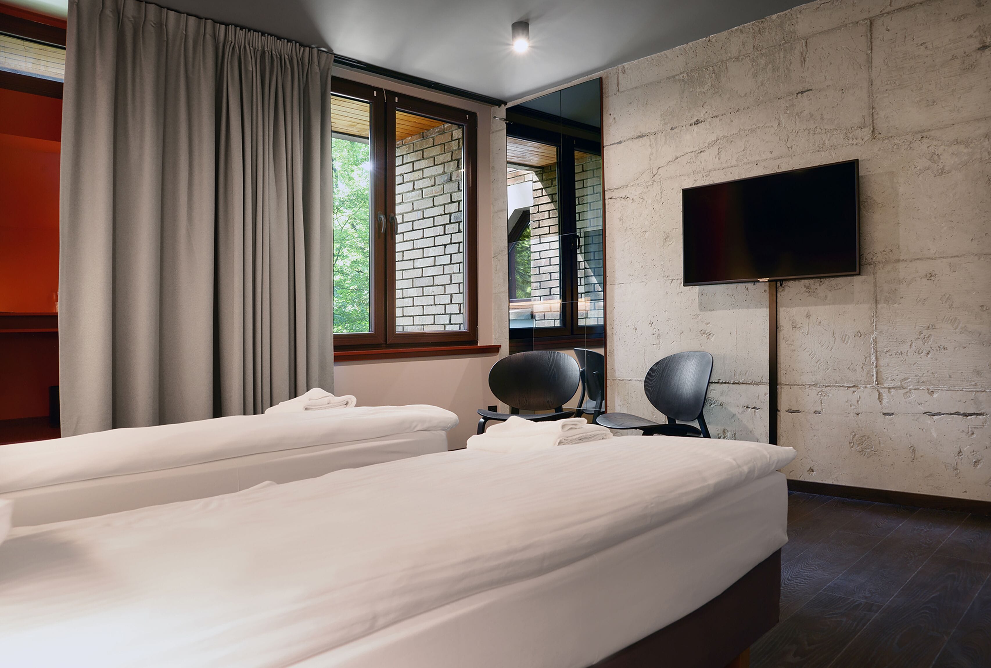 Photo - Forest Hotel