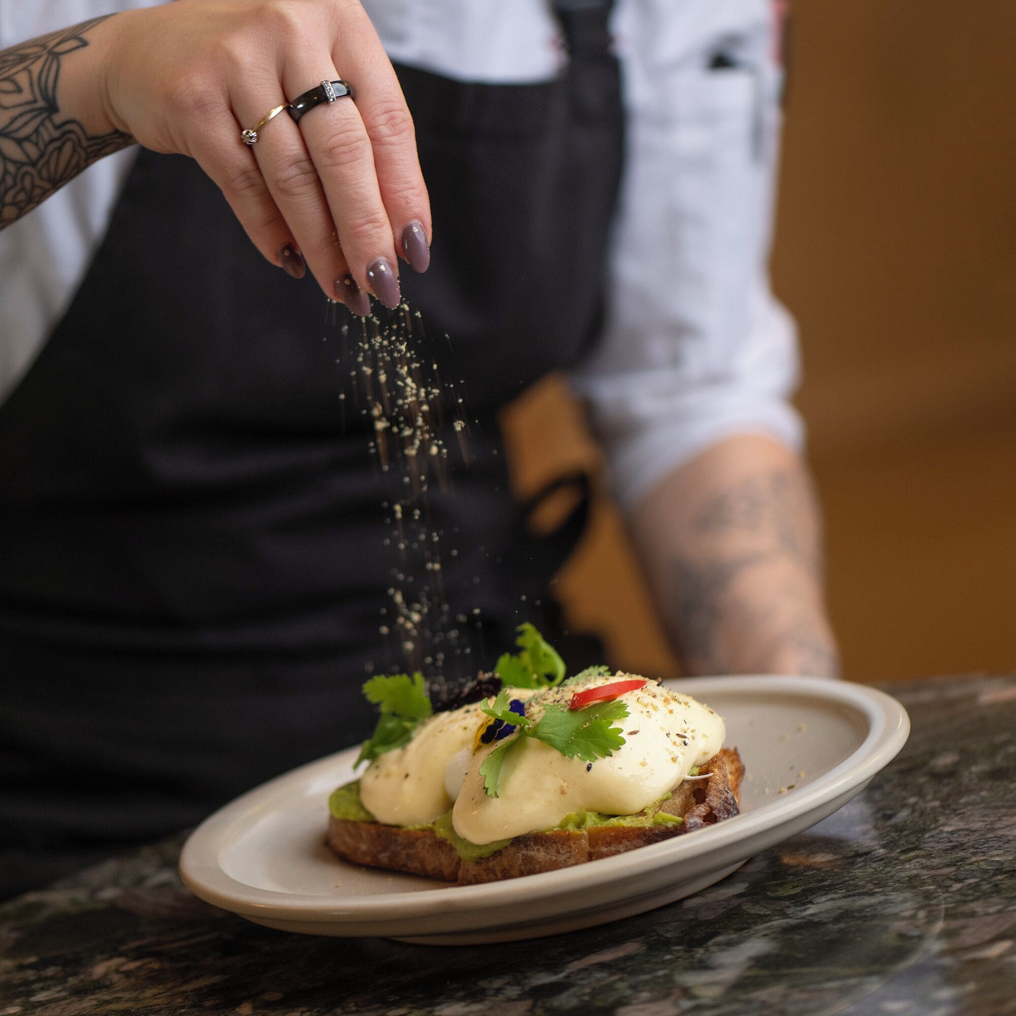 daily buffet breakfast (pln 60 per person)