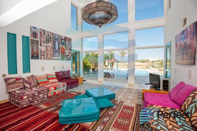 Stunning Golf Villa with Heated Private Pool in El Gouna