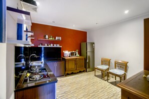 Phòng Suite Deluxe | Khu ăn uống