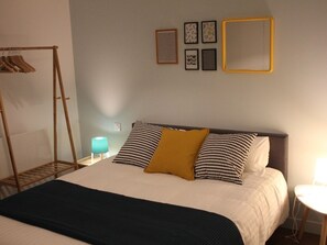 Habitación estándar doble, baño privado (1er étage ) | 1 dormitorio