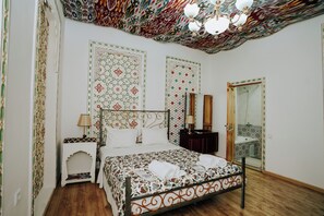 Habitación doble Deluxe, 1 cama King size | Ropa de cama de alta calidad y camas Select Comfort 