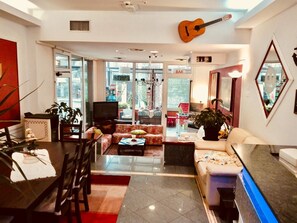 Sala de estar en el lobby