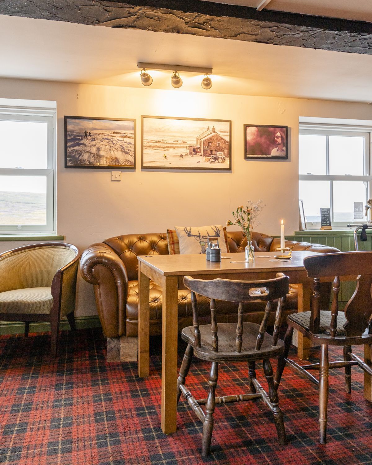 Lunch and dinner served, local cuisine