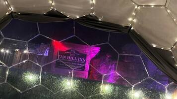 Design Tent | Iron/ironing board, free WiFi, bed sheets