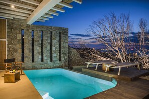 King Suite with private pool | Yksityinen uima-allas