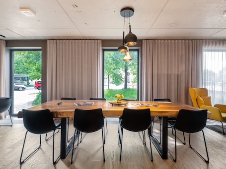 Exterior. Numa Munich Stark