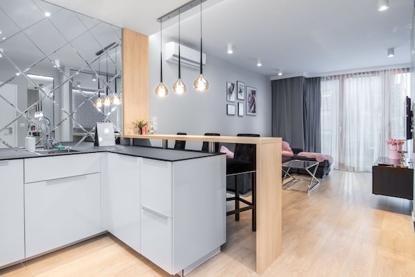 Deluxe Apartment