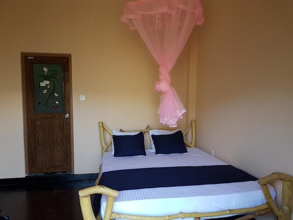 Chambre Double Standard, 1 lit double, non-fumeurs | Vue de la chambre