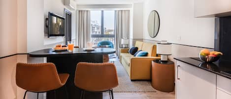 Deluxe Apartment, 1 Bedroom, Terrace