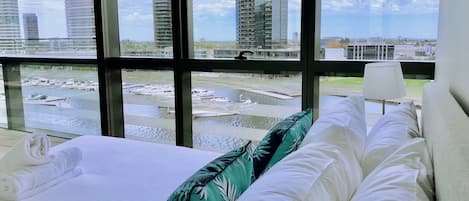 2 phòng ngủ, bàn ủi/dụng cụ ủi quần áo