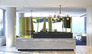 Reception - Pride Fawkner Apartments (Melbourne)