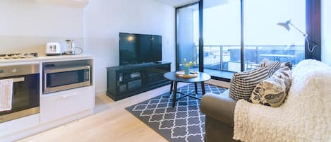 Apartment, 2 Bedrooms | Living area