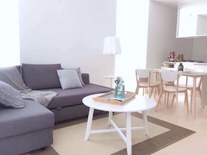 Apartment, 2 Bedrooms | Living area | Smart TV