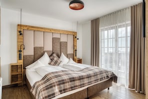 Junior Suite | Individually decorated, individually furnished, desk, free WiFi - Der Hoferwirt (Neustift Im Stubaital)
