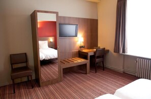 Hypo-allergenic bedding, desk, blackout curtains, soundproofing