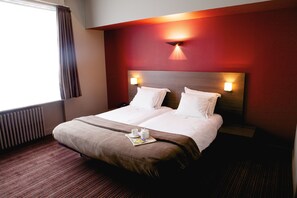 Superior Double Room, 2 Single Beds | Hypo-allergenic bedding, desk, blackout curtains, soundproofing - Hotel Villa Monte (Heist-op-den-Berg)