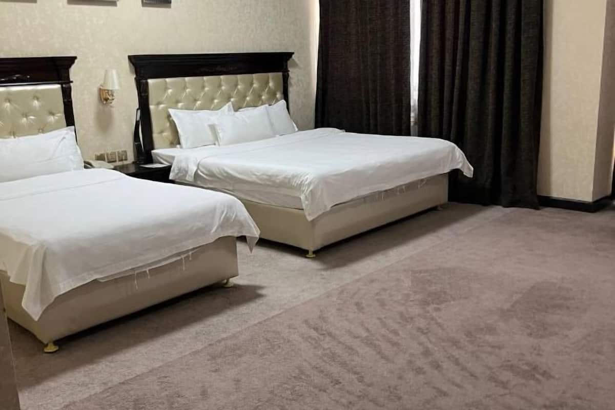 Premium bedding, minibar, in-room safe, desk
