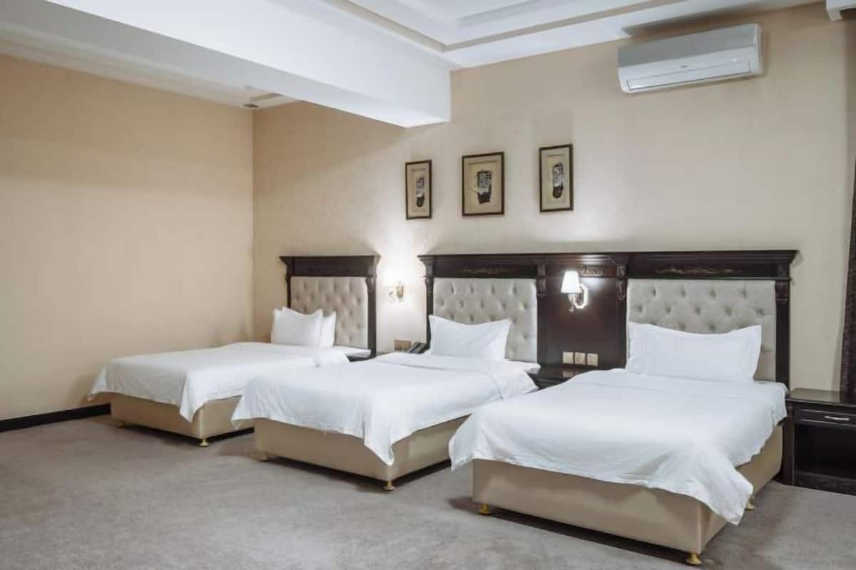 Premium bedding, minibar, in-room safe, desk