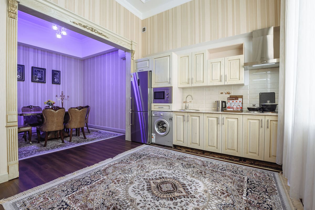 apartment, 2 bedrooms | private kitchen | coffee/tea maker, electric kettle