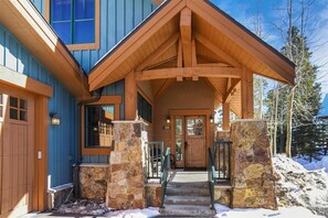 Townhome, 3 Bedrooms | Exterior
