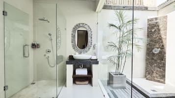Luxury Villa, 2 Bedrooms, Private Pool | Bathroom | Free toiletries, hair dryer, bathrobes, bidet