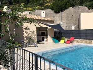 Piscine extérieure