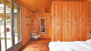 4 chambres, lit parapluie, Wi-Fi gratuit, draps fournis