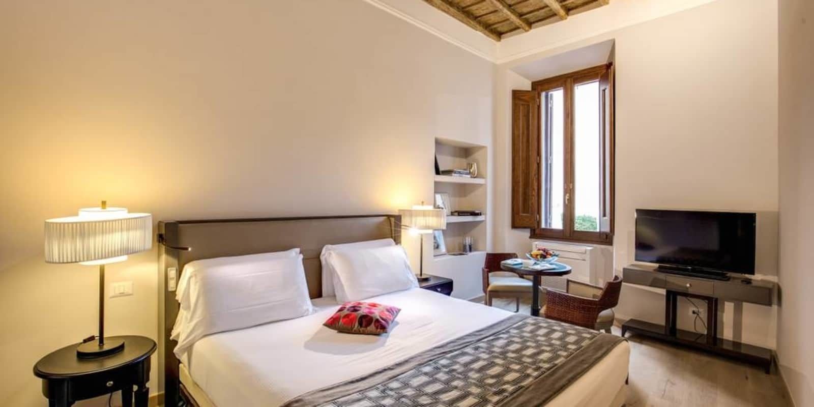 Apartment, 2 Bedrooms, Non Smoking | 2 bedrooms, individually decorated, individually furnished