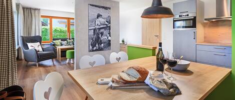 Apartment, 2 Bedrooms, Terrace (E) | Living area | Flat-screen TV