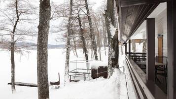 Family Cottage, Non Smoking, Lake View | Terrace/patio