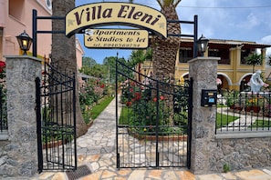 EntrĂ©e de lâhĂ©bergement
