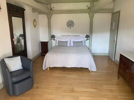 Habitación estándar, vistas al jardín | Wifi gratis y ropa de cama