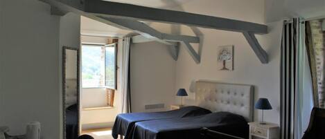 Wi-Fi gratuit, draps fournis