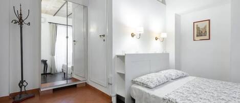 King Double Room | 書桌、遮光窗簾/窗簾、隔音、免費 Wi-Fi