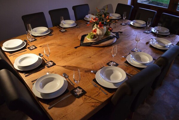 Dining - Large Luxury Self-Catering Barn (Huddersfield)
