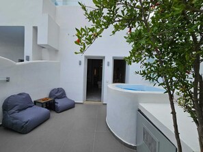 Exterior - The Muse Of Santorini - Hot Tub Suites (Santorini)