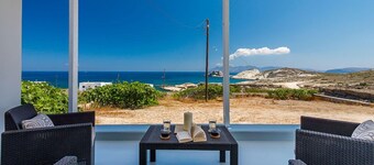 Mandrakia Totally Sea View House